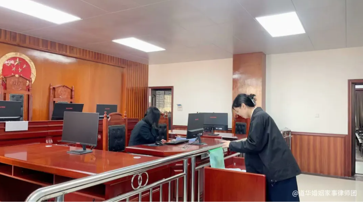 道华案例评析 | “中国巴菲特”15年离婚案落槌，公司股权均分，拆解有限公司股权分割核心法律要点